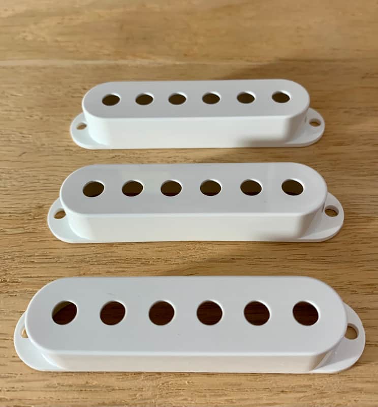 Single Coil Pickup Covers (3) White (52.5mm) for Electric Guitars image 1