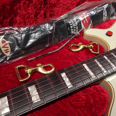 EVH MIJ Series EVH Edward Signature Wolfgang 2024-MINT -Brass tuners- Ivory image 9