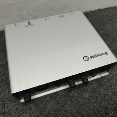 Steinberg UR12 USB 2.0 Audio Interface 2010s - Silver/Black image 3
