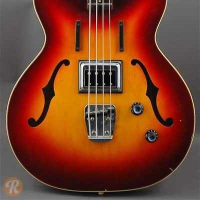 Guild Starfire Bass Sunburst 1965
