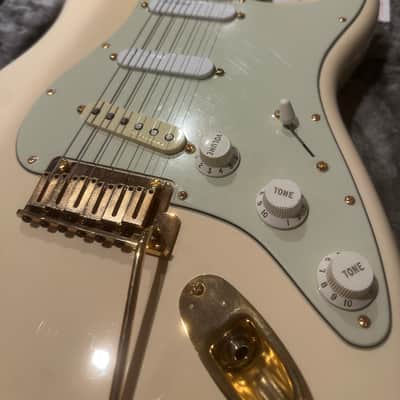 2019 Fender American Professional Stratocaster Olympic White w/ Lace Sensors & Gold Hardware OHSC image 5