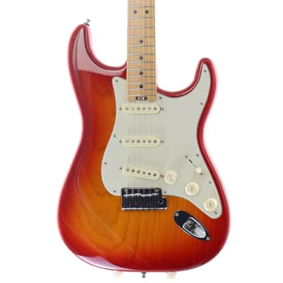 Fender American Elite Stratocaster Ash Aged Cherry Burst [US17017953] (06/16) image 4