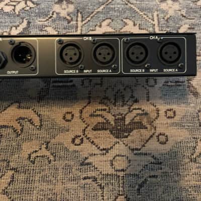 Trident S20 Dual Microphone Preamp UK image 7