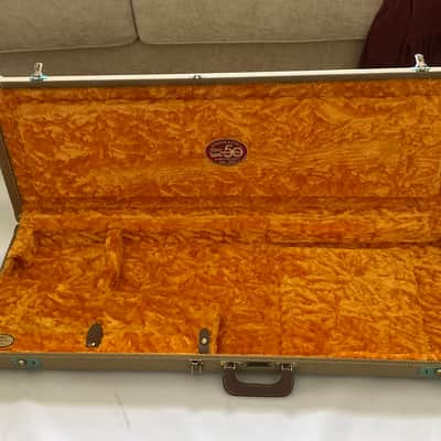 2004 G&G Fender USA Deluxe Stratocaster Telecaster 50th Anniversary Hardshell Guitar Case Orange Interior image 18