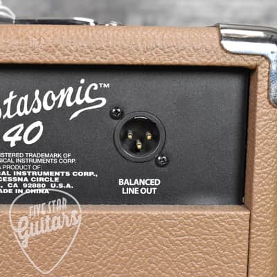 Mint Fender Acoustasonic 40 image 5