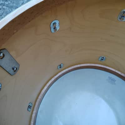 Premier 18"(Diameter)x16"(Depth) Floor Tom 1970's - White Wrap image 12