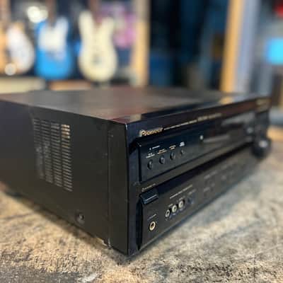 Pioneer VSX-D488 Audio/Video Dolby 5.1 Receiver image 3