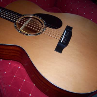 Eastman  E2OM-CD All Solid Wood Natural Satin image 21