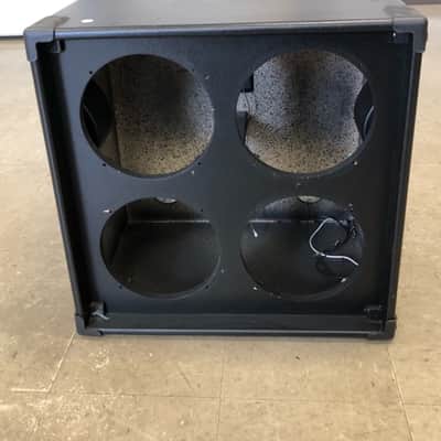 Tech 21 B410 unloaded bass speaker cabinet Black image 1