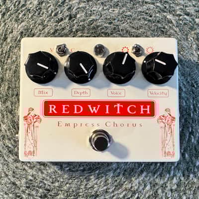 Red Witch Empress Chorus/Vibrato | Reverb