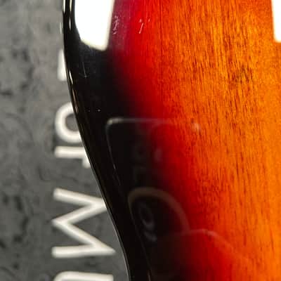 Squier Classic Vibe '60s Jazzmaster Electric Guitar- 3 Tone Sunburst w/Hardshell Case (Pre-Owned) image 9