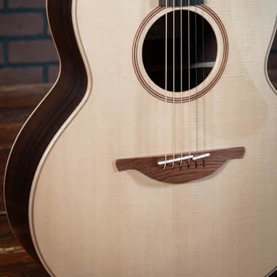 Lowden F32 (Indian Rosewood/Sitka) image 3