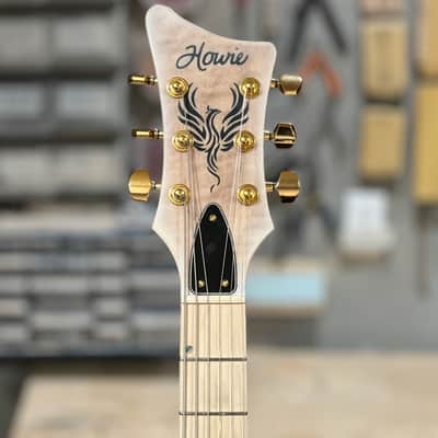Howie Phoenix Series #P.24.93.23 - White Burst image 2