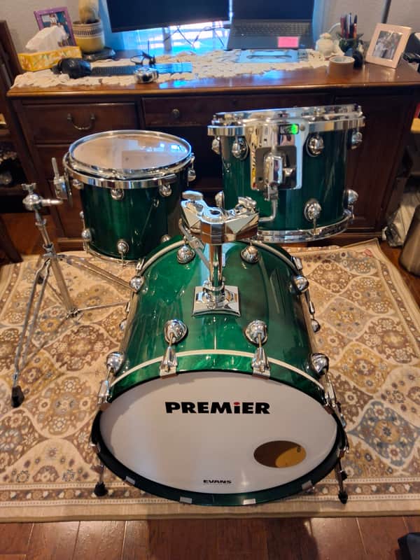 Premier Genista 1990s - Terra Verde Green image 1