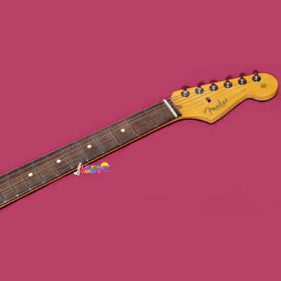 Fender American Professional II Stratocaster with Rosewood Fretboard 2020 - Present - Dark Night image 5