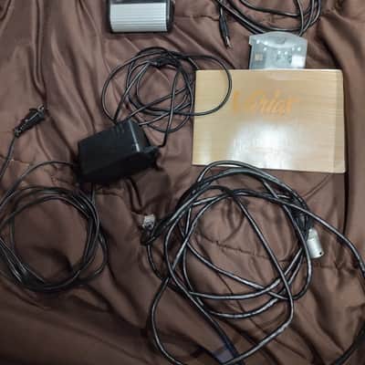 Line 6 Variax 700 Acoustic Natural image 4