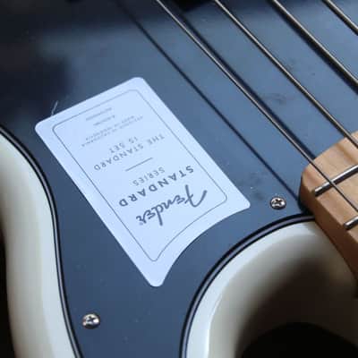 FENDER Standard Precision Bass Olympic White, 3, 90 KG image 7
