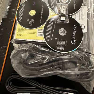 Avid Eleven Rack Guitar Multi-Effects Processor and Pro Tools Interface with pro tools 10 ilok2 and dvds image 3