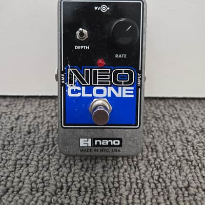 Electro-Harmonix Neo Clone Analog Chorus 2010 - Present - Black / Blue image 1