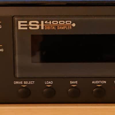 E-MU ESI 4000 avec ZULU + écran neuf