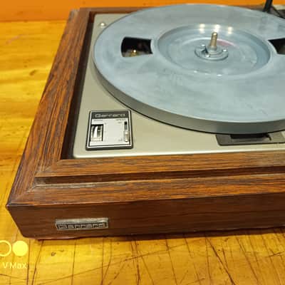 Garrard GT55 1977 - Simulated wood grain image 4