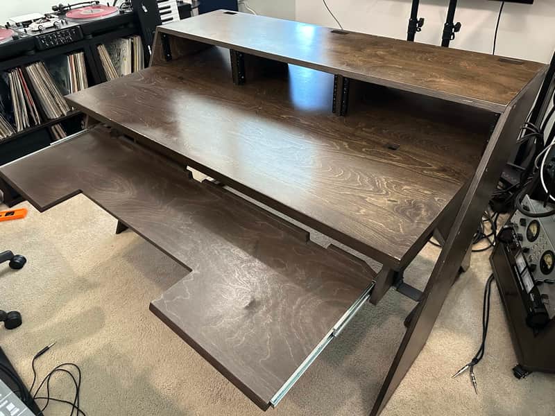 Output / Defi Platform Studio Production Desk 2018 - Kodiak Brown image 1