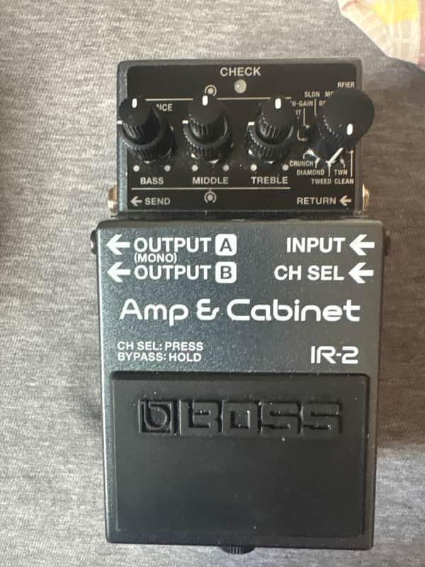 Boss IR-2 Amp & Cabinet