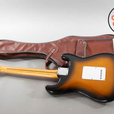 1992 Fender Left-Handed MIJ Japan ’57 Reissue Stratocaster ST57-65L 2-Color Sunburst image 6