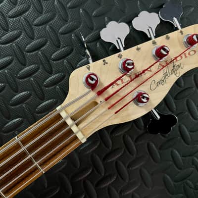 Alíen Audio Constellation 5 P-Bass image 4
