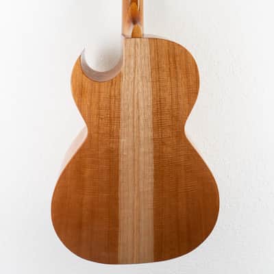 Santiago Bajo Quinto Walnut image 16