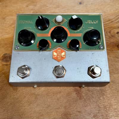 Beetronics Royal Jelly Overdrive / Fuzz 2018 - Present - Various image 3
