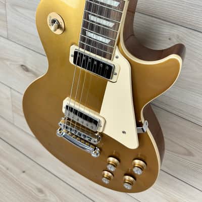 Gibson Les Paul Deluxe 70s Electric Guitar - Goldtop image 6