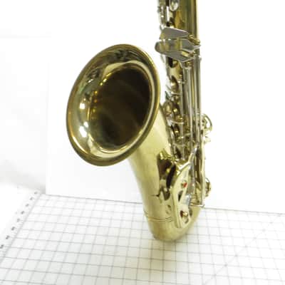 Conn 10M Tenor Sax 1964 - Brass image 4