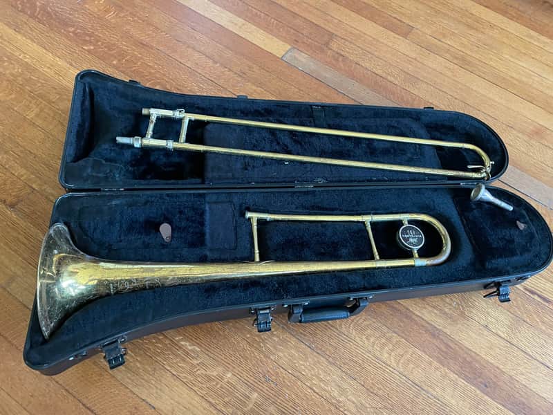 King Cleveland 605 trombone - smooth slide, worn lacquer, w/ Bach aristocrat case image 1