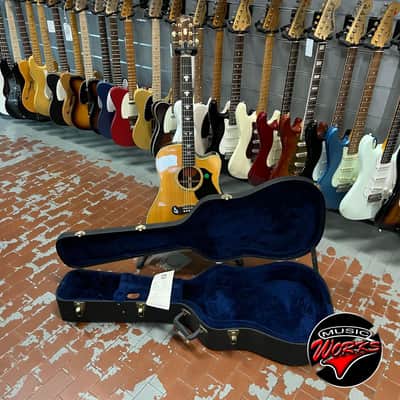 Gibson   Dove Artist Cutaway image 12