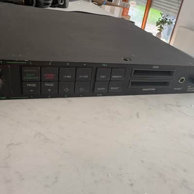 Yamaha TG55 Tone Generator 1990 - Black image 5