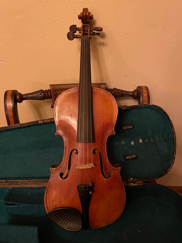 Beautiful French Violin  Most likely Mirecourt, France   1890 Light Brown image 1