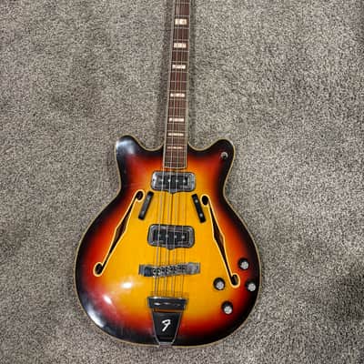 Fender Coronado Bass II 1967 - 1969 - Sunburst image 2