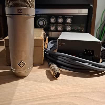 Neumann U 67 Large Diaphragm Multipattern Tube Condenser Microphone 1960 - 1971 - Nickel image 1