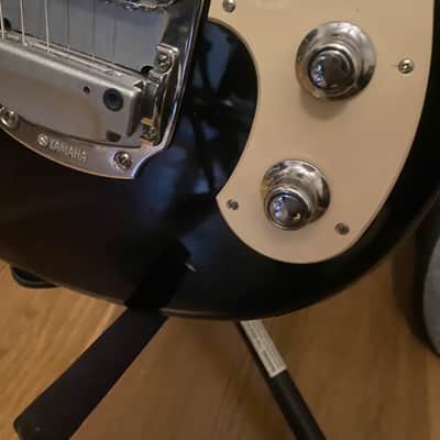 Yamaha SGV 300 2000s - Poly image 2