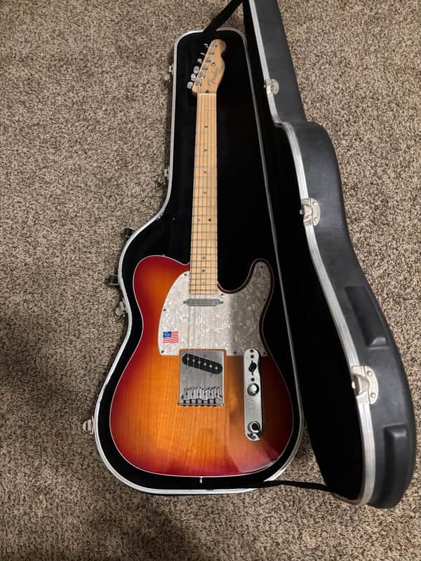 Fender American Deluxe Telecaster with Maple Fretboard 2007 - Aged Cherry Burst