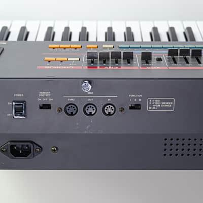 1985 Roland Juno-106S 61-Key Polyphonic Synth with Built-In Speakers – Serviced image 10