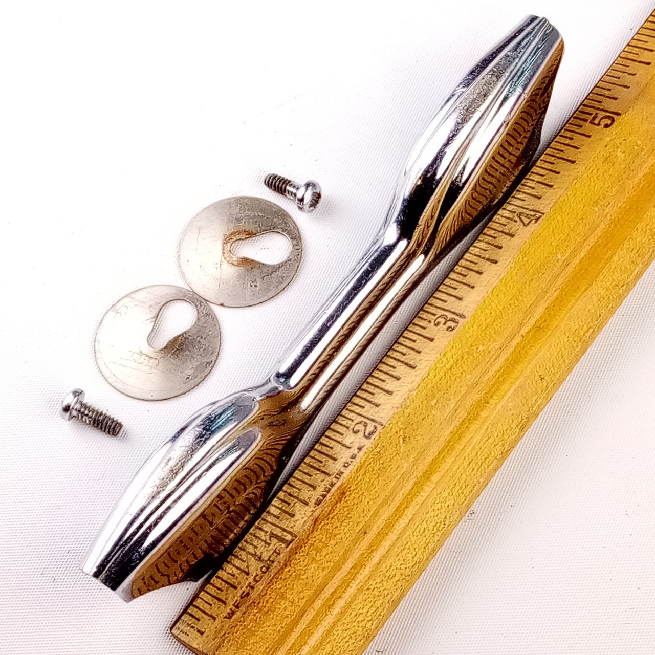 Premier 1+ Snare/Tom Drum Center Lug 2Hole 1 5/16" Vintage 60s UK England Chrome — main photograph