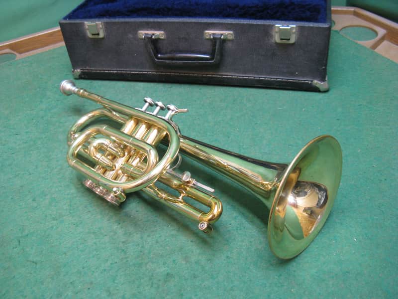 Conn Director 18A Cornet  - Reconditioned - Case & Conn 7C MP image 1