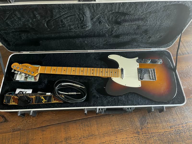 Fender American Standard Telecaster 2009 - 3 Tone Sunburst