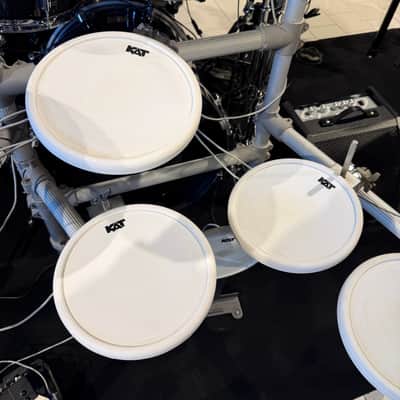 KAT Percussion KT2 5-Piece Advanced Electronic Drum Set 2010s - White image 3