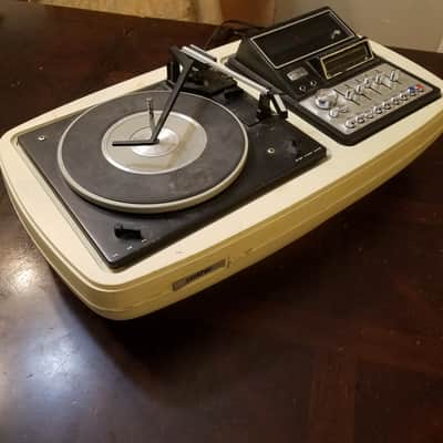 Brother Weird Atomic Age Charisma II BR-5 Quadrophonic Stereo System BSR Turntable 8-Track AM FM Radio 1970s - Cream and black Plastic image 1