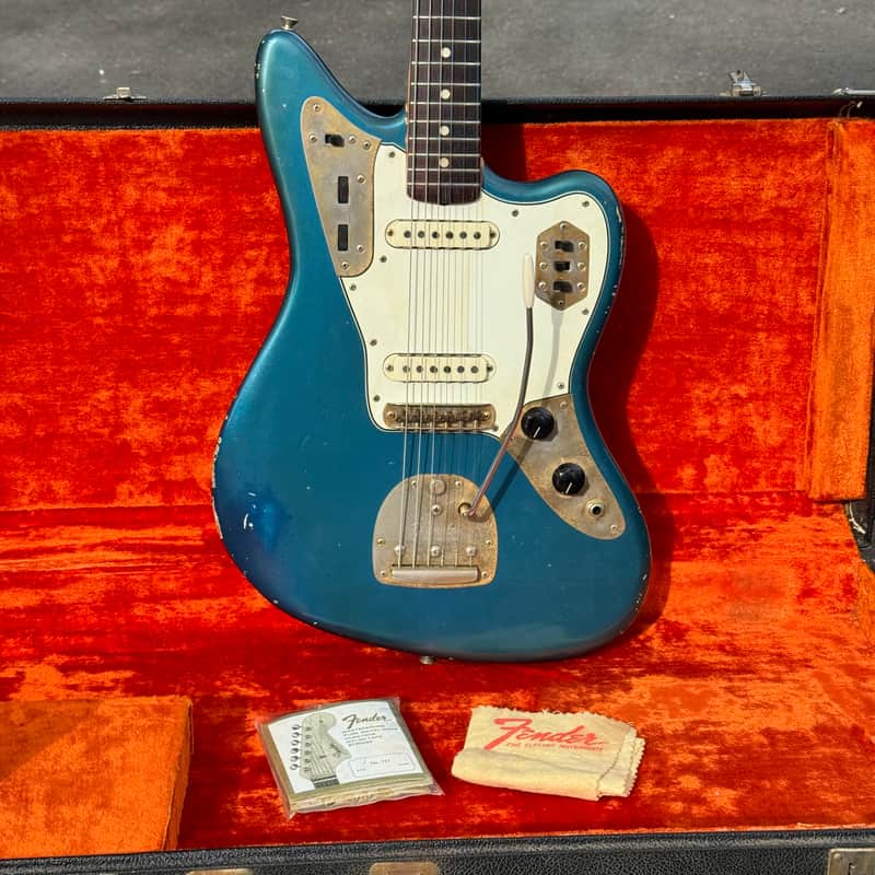 1964 Fender Jaguar - Gold Hardware Lake Placid Blue