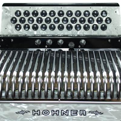 Hohner Corona III N Xtreme FBbEb Accordion White image 9