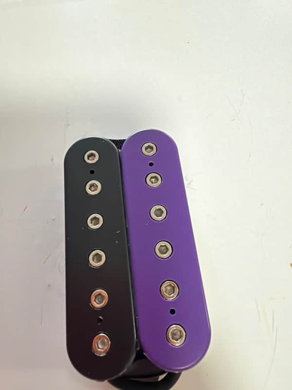 DiMarzio DO161V/Bk 2020 - Violet and black image 1